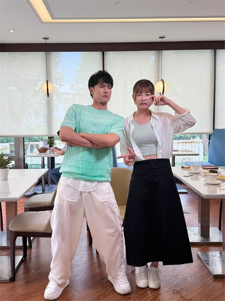 《好運來》CP開外掛!洪浩竣「狗系男友」初登場狂搞事!謝京穎「笑到喉嚨痛」