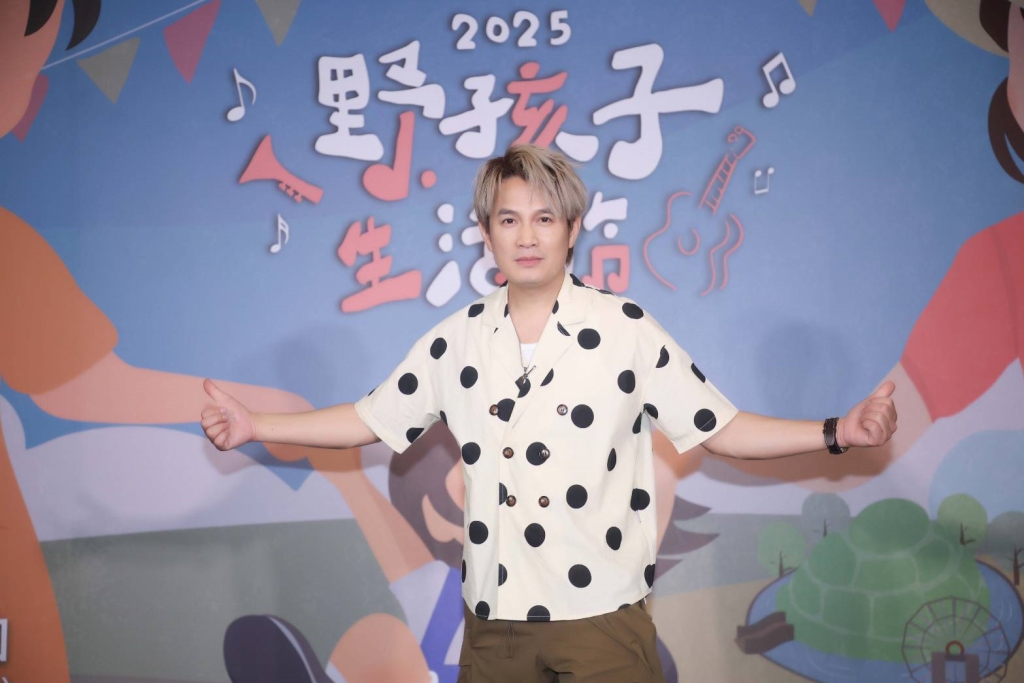 金曲歌王陪癌妻化療！家庭事業兩頭跑「一天睡5小時」 他暖心喊話：穩住有希望