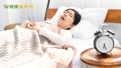 睡太多危害健康！　每晚睡超過「這個時間」可能傷害大腦功能