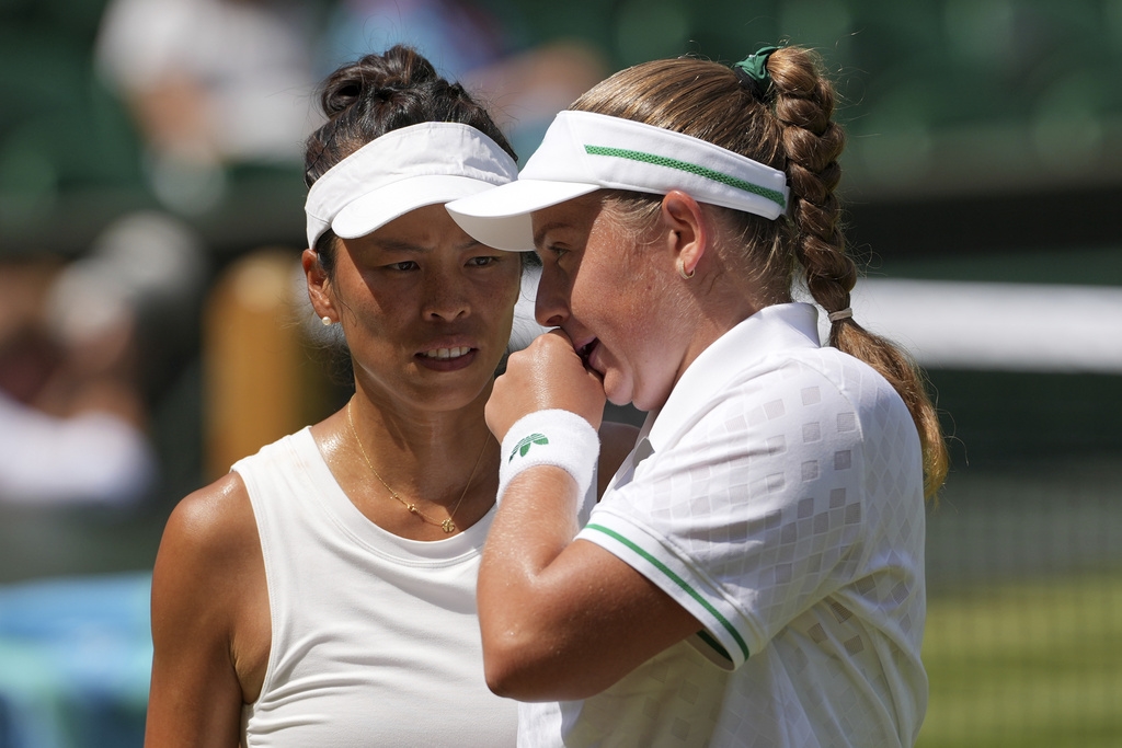 快新聞/溫網男單決賽「義大利辛納奪冠」 女雙謝淑薇「銀」恨