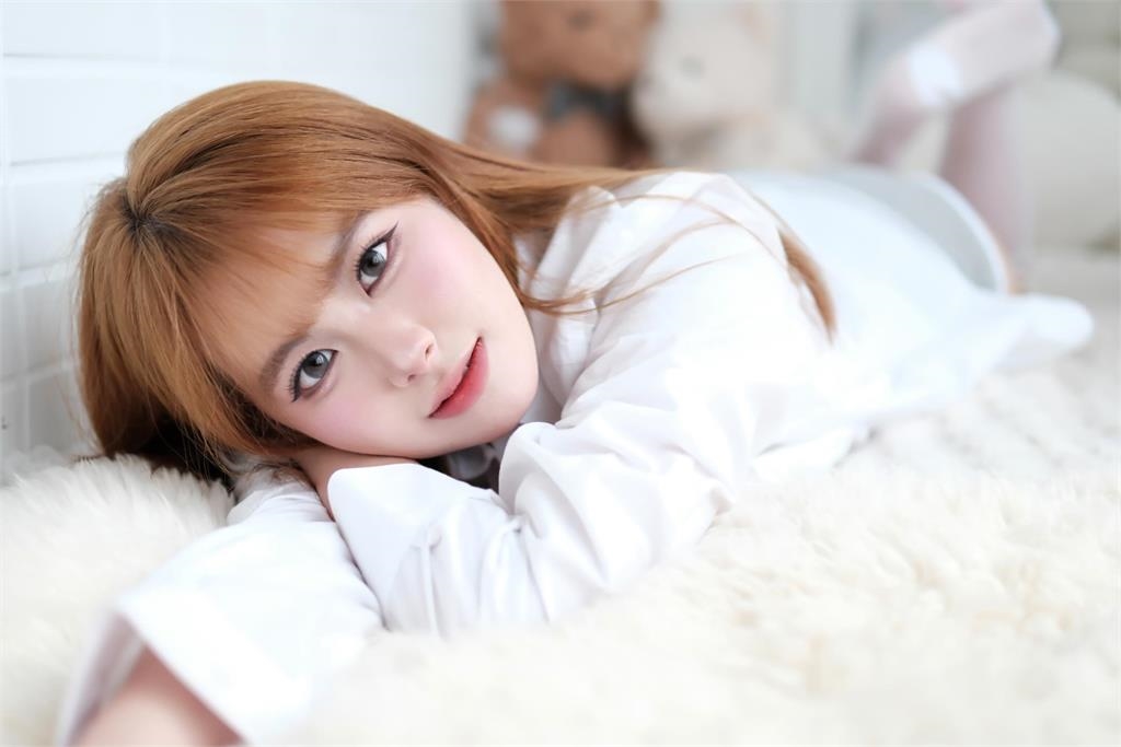 「台版權恩妃」現身中職涼水祭!白色比基尼「熱舞75秒晃片」網瘋傳