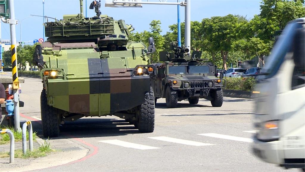 演習管制人車！台中按摩業者PO「八大正妹」甜喊躲進來　秒掀2000人朝聖