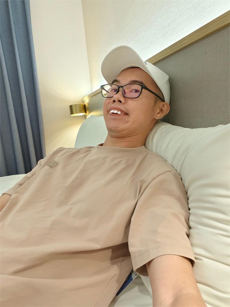 鄧佳華驚傳「已入監服刑5天」震撼原因曝光!被爆「繳不出18萬元罰金」