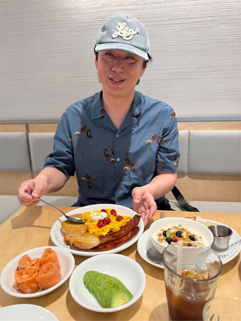 蔡小虎剛遭傳死訊!蕭煌奇又「被爆傷情」本人曬照打臉:我都目中無人了