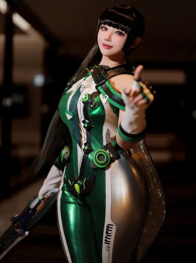 多圖/南韓正妹「正面開兩洞」太兇狠!遭中國同行忌妒檢舉「2度趕出場」全網倒戈