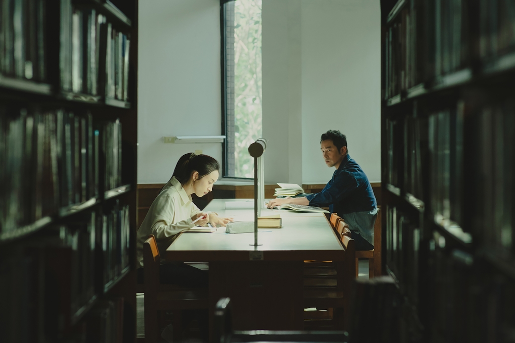 林依晨當上2寶媽！新角色挑戰曝光 親吐人妻困境「抗拒又害怕」