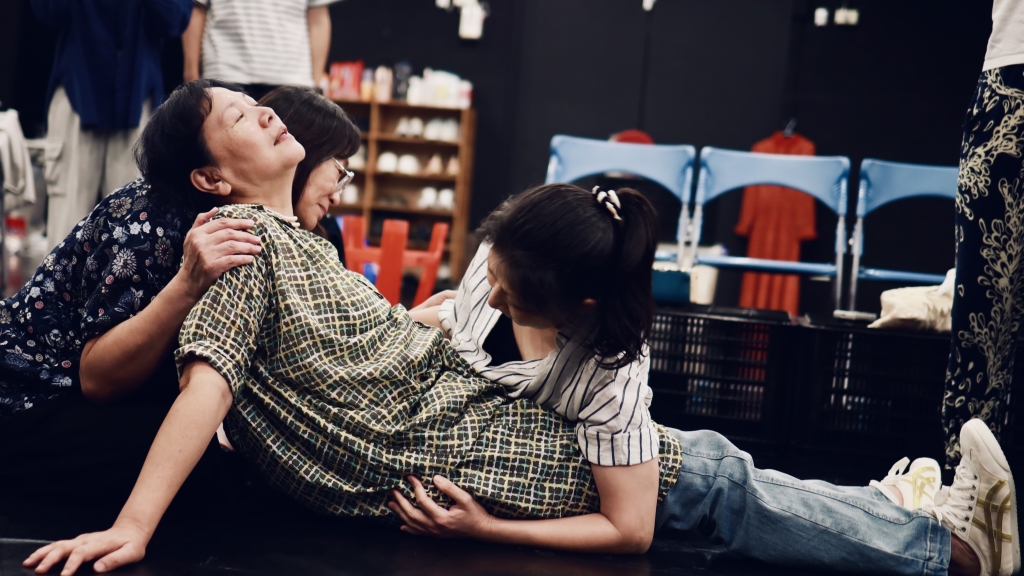 吳念真遭兒吐槽「業餘演出」訴心聲！ 王琄變「毒癮媽」大反差模樣曝光