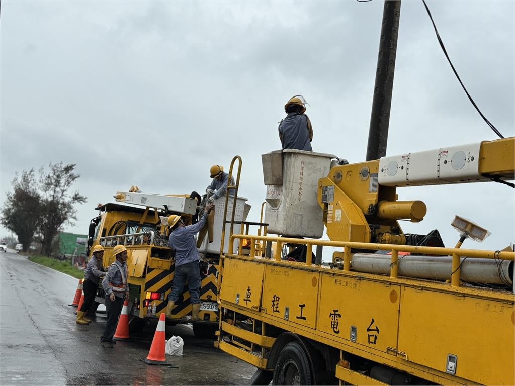 嘉義36萬停電戶全清零！台電搶修人員驚見「2棒球國手」曾奪奧運銀牌
