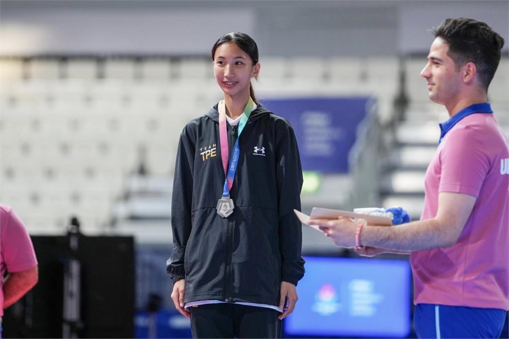 世大運/冠軍戰不敵南韓對手!台灣跆拳道女將黃映瑄連兩屆奪銀牌