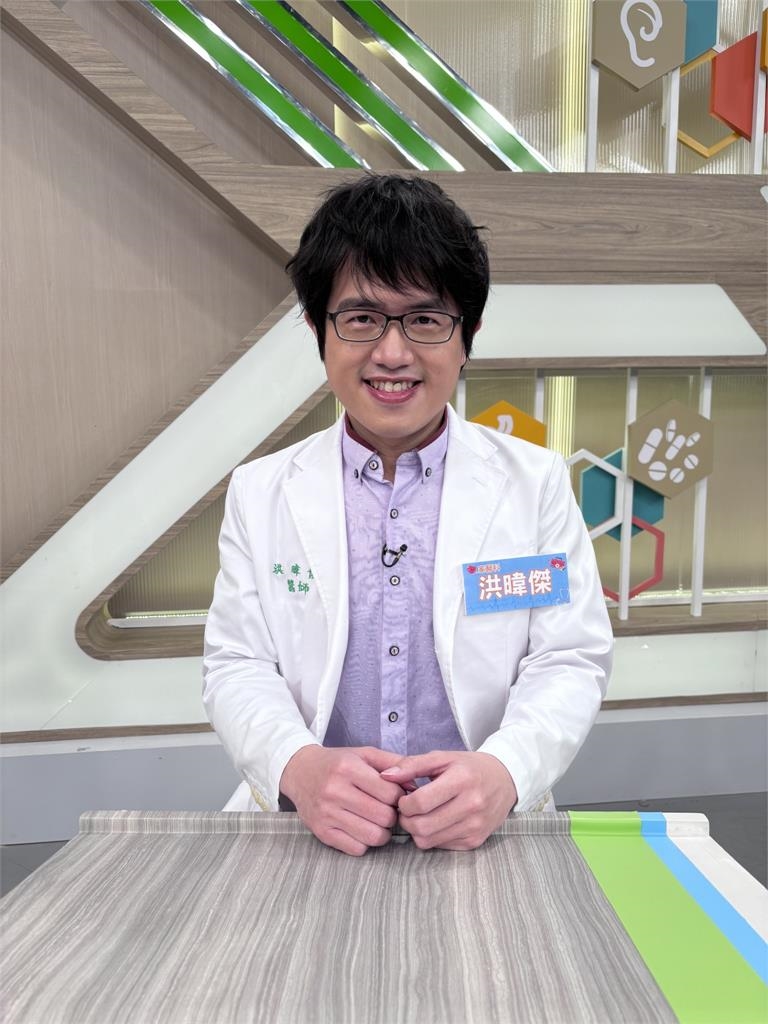 《醫學大聯盟》無尊高燒不退仍衝金門牛肉麵!黃豪平怒吼「命不要了?」