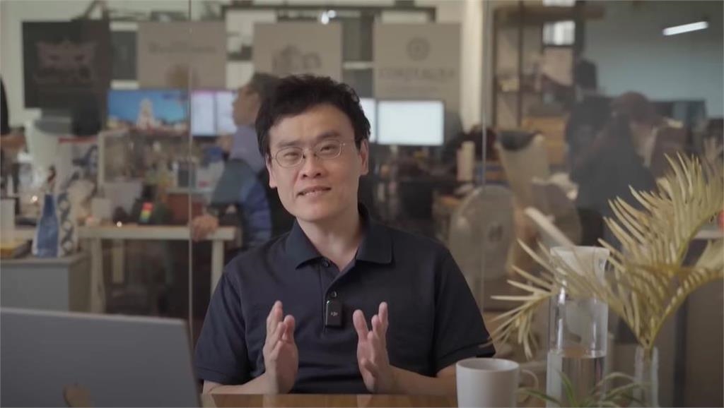 又有新暗黑女神報到!達人揭「主播、人妻」身分:教科書等級火辣