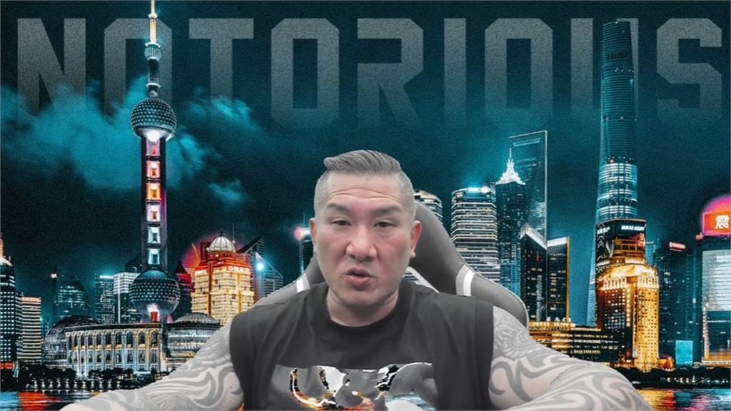 館長稱有天命「要X掉民進黨」!PTT傻眼嘆病得不輕:類固醇打太陽穴?