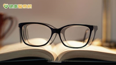 中醫「眼針療法」搭配西醫　解決40歲男「複視」困擾！