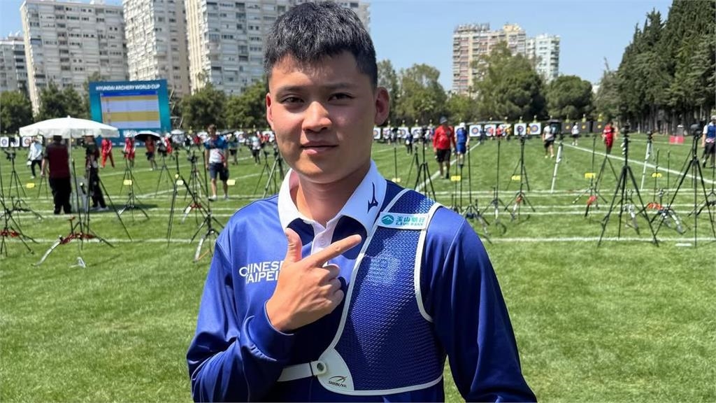世大運/「湯包」湯智鈞勇奪金牌!反曲弓男單決賽勝中國好手秦望愉台灣第三金