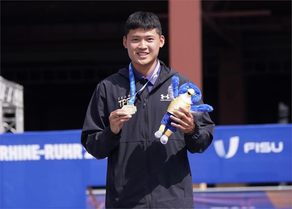 世大運(影)／準啦！湯智鈞加射10分箭射落中國選手！奪台灣睽違20年金牌