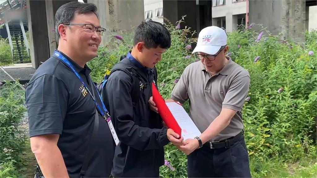 "湯包"湯智鈞反曲弓奪金！　　又見中國人員"錄影蒐證"