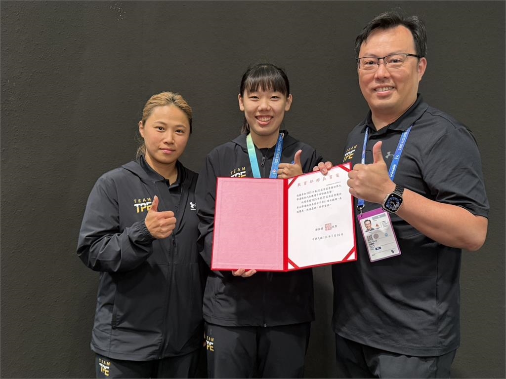 世大運(影)／台灣隊奪5金13銀7銅　體育署長鄭世忠讚選手表現可圈可點