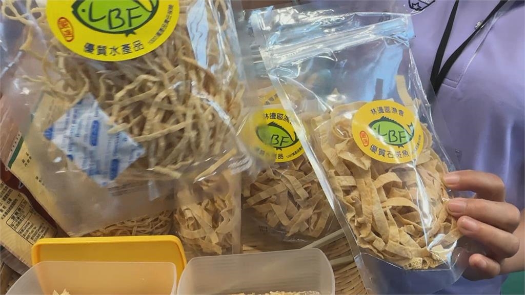 勞動部「大型假日市集」高雄登場！　開幕日湧５千人場面熱鬧