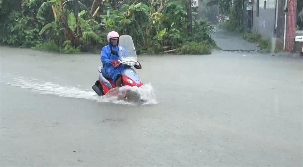 快新聞／嘉義港美村演水！法拉利