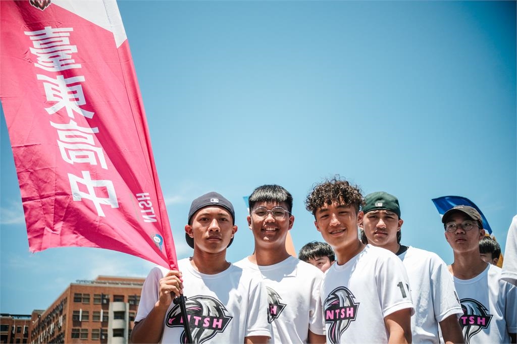袋棍球(影)／這也是大家的台灣隊！袋棍球冠軍兄弟「從台東出發」挑戰U20世錦賽