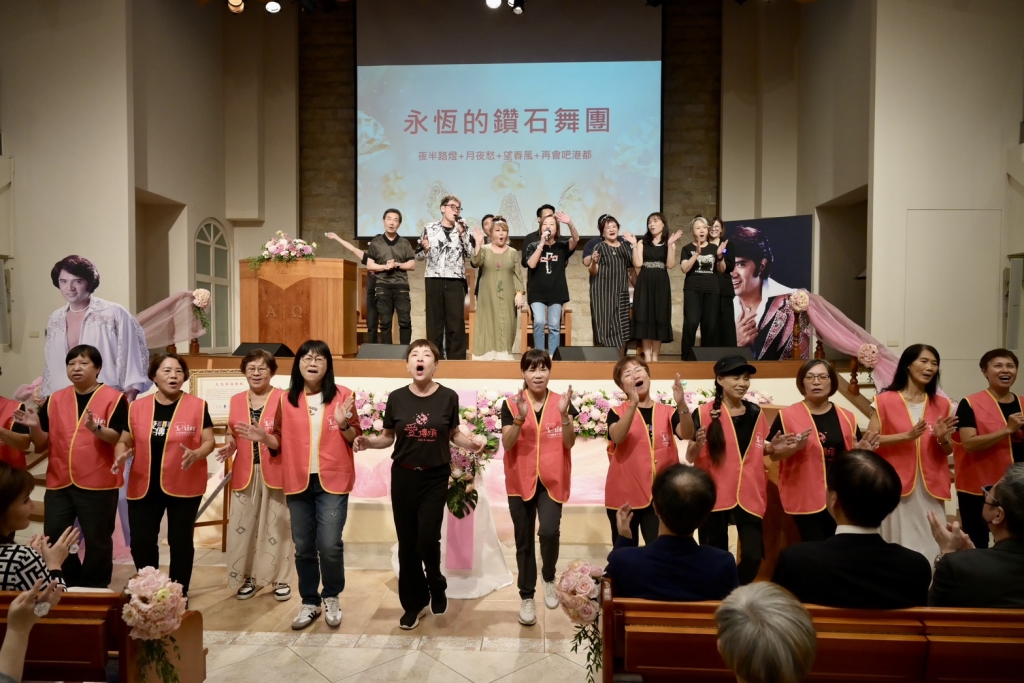 林沖追思會好友獻唱送別 表彰「鑽石歌王」文化部頒贈旌揚狀