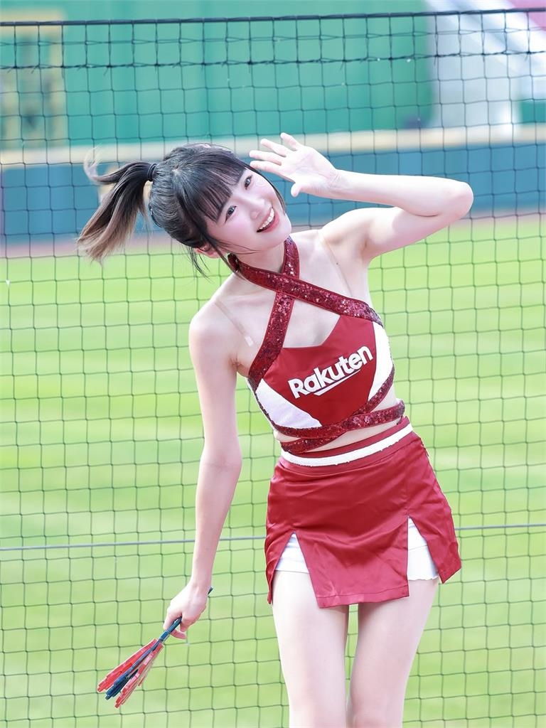 髮香來尬聊(圖、影)／動漫可以拯救世界！樂天「二次元少女」沈珈妤給你滿滿元氣！