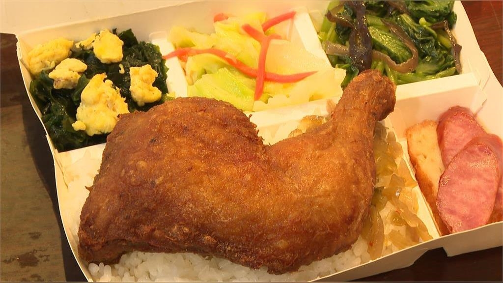 鬍鬚張被踢爆賣「微波便當」　業者急道歉：人員未依SOP