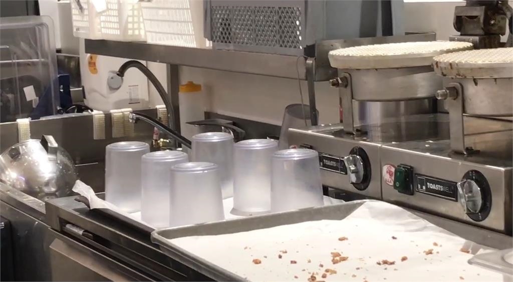 連鎖冰淇淋品牌分店出包　客人喝下「稀釋漂白水」送急診