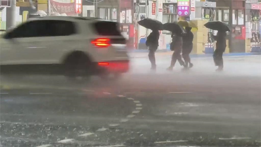 南部地區雨勢持續不斷　週二嘉縣、南高屏停班停課