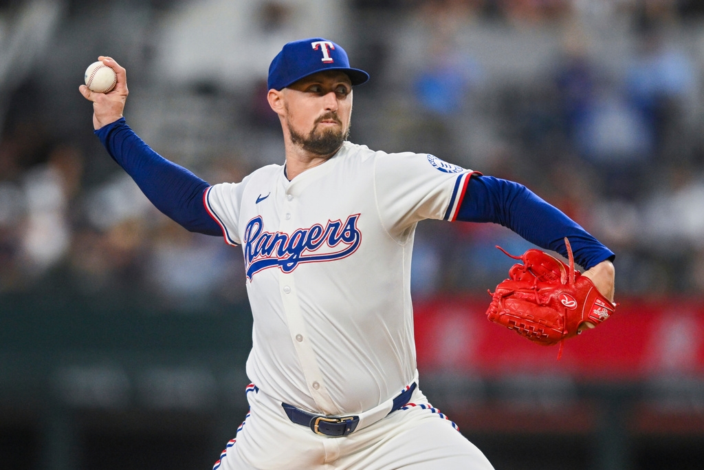 MLB(影)/板凳清空大場面!觸身球滿天飛天使、遊騎兵不忍了上場叫囂