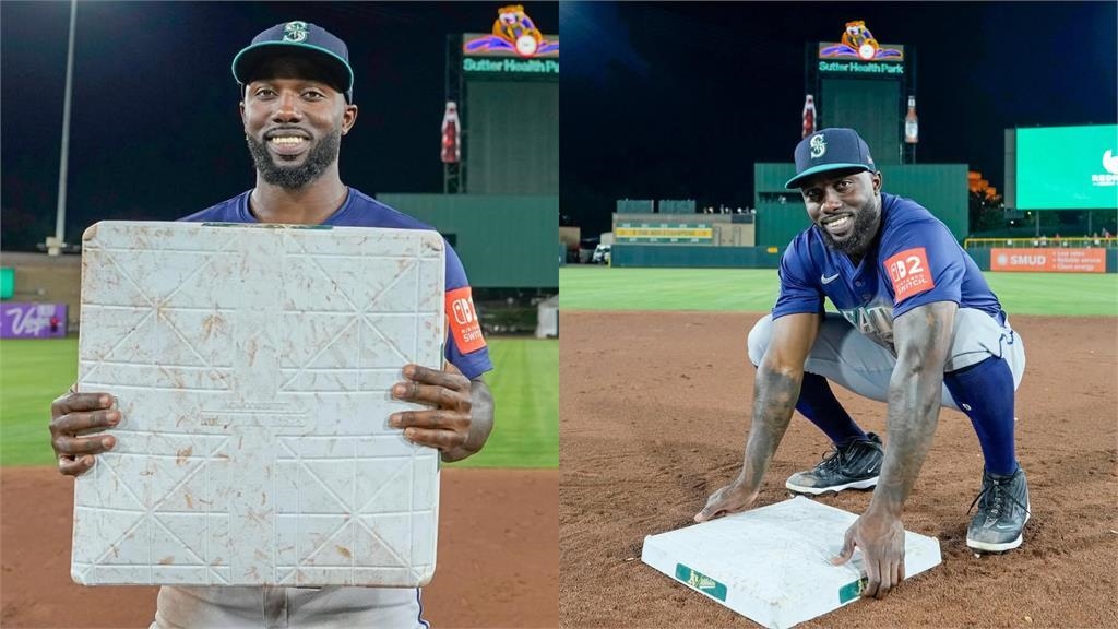 MLB(影)/原來大聯盟壘包這麼巨!水手快腿連5年20盜「與壘包合照」網驚呼 MLB(影)/原來大聯盟壘包這麼巨!水手快腿連5年20盜「與壘包合照」網驚呼