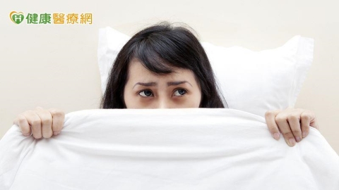 大學生使用大麻　出現被害妄想！家人醫師聯手救回失控的他