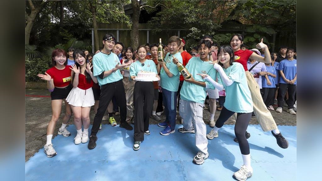 《綜藝大集合》慶祝父親節被要求幫忙「付清」房貸！綜藝天王胡瓜、阿翔一臉錯愕