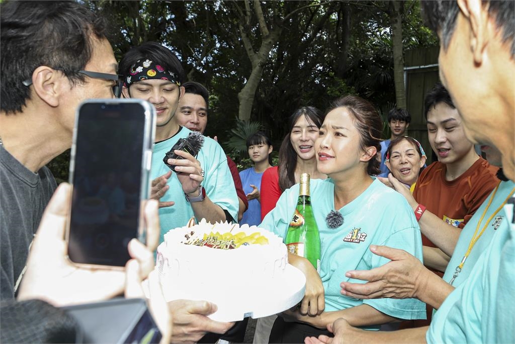 《綜藝大集合》慶祝父親節被要求幫忙「付清」房貸！綜藝天王胡瓜、阿翔一臉錯愕