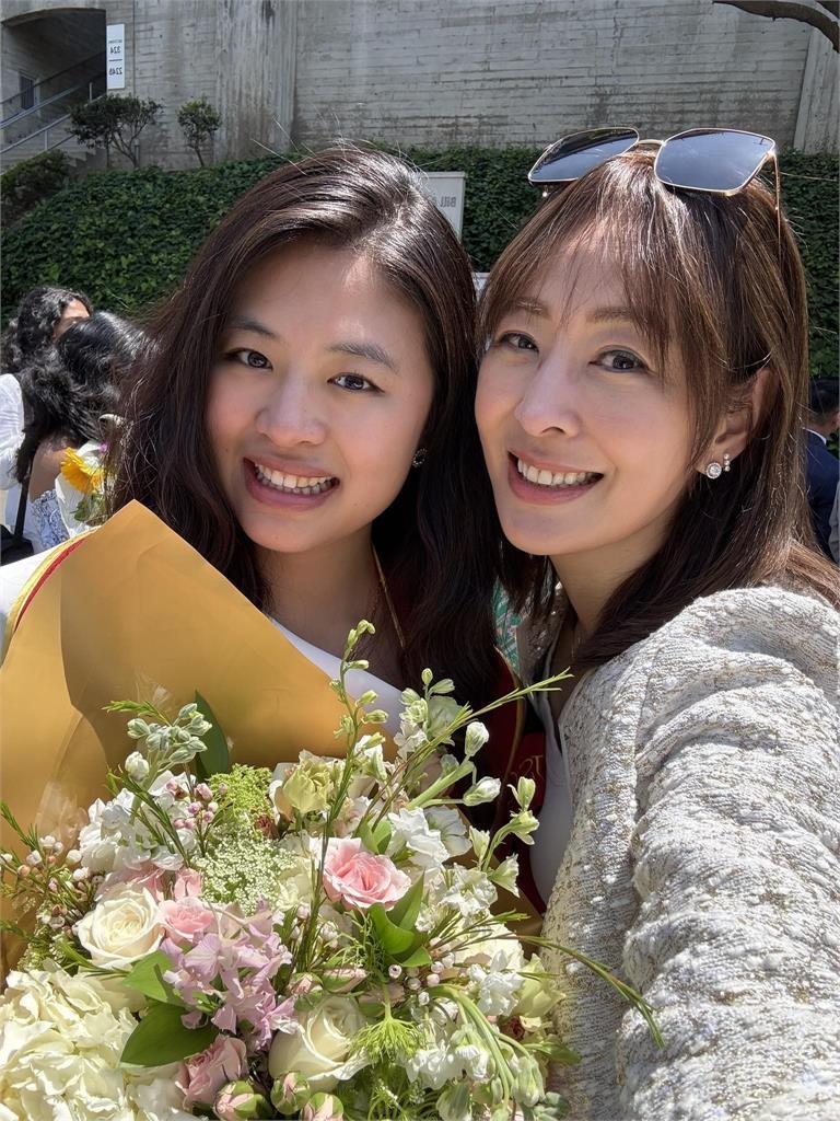 賈永婕長女赴美攻讀雙碩士!未來志向竟「沒利潤」淚喊:等妳回來接棒