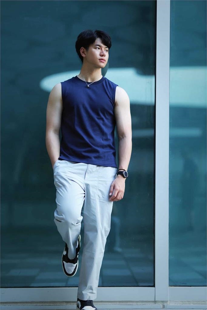 台東熱氣球旅遊遇車禍 女遊客見帥警秒暈 結局神展開