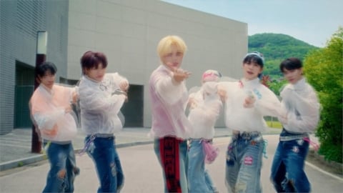 台男團ＳＥＶＥＮＴＯＥＩＧＨＴ韓國出道！　登兩大打歌舞台展現超強實力