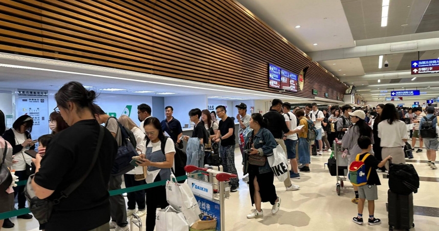 國泰航空「行李不飛」挨轟！達人揭「一情況」保險恐不賠：不搶著回台受益更多