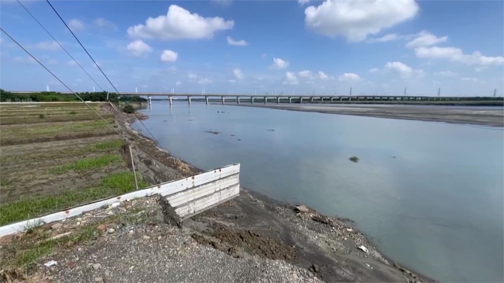 雲林「農地變水道」! 濁水溪高灘地菜園近2公頃塌陷