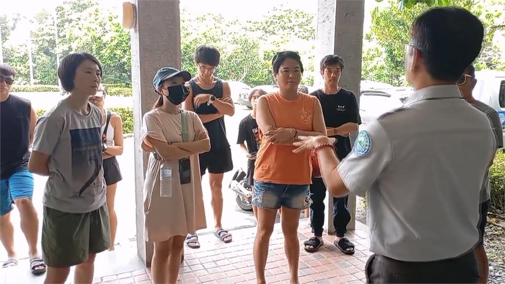 後壁湖天氣變好「照掛紅旗」 水上活動業者氣炸