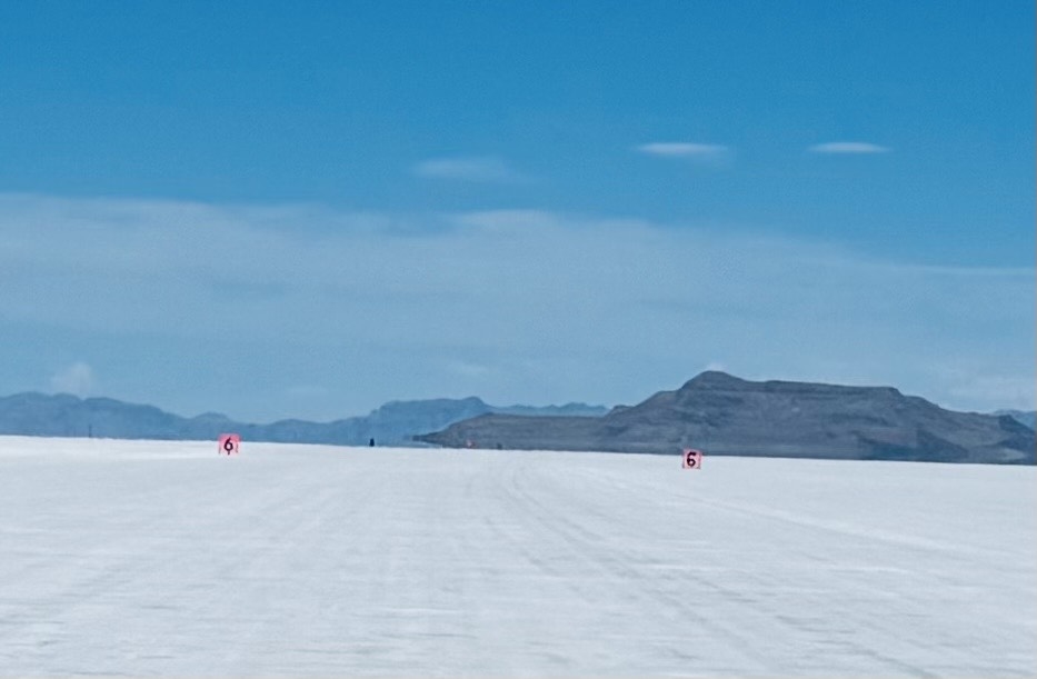 賽車(影)／60歲極速賽車手壯志未酬!　450公里高速中發生意外喪生