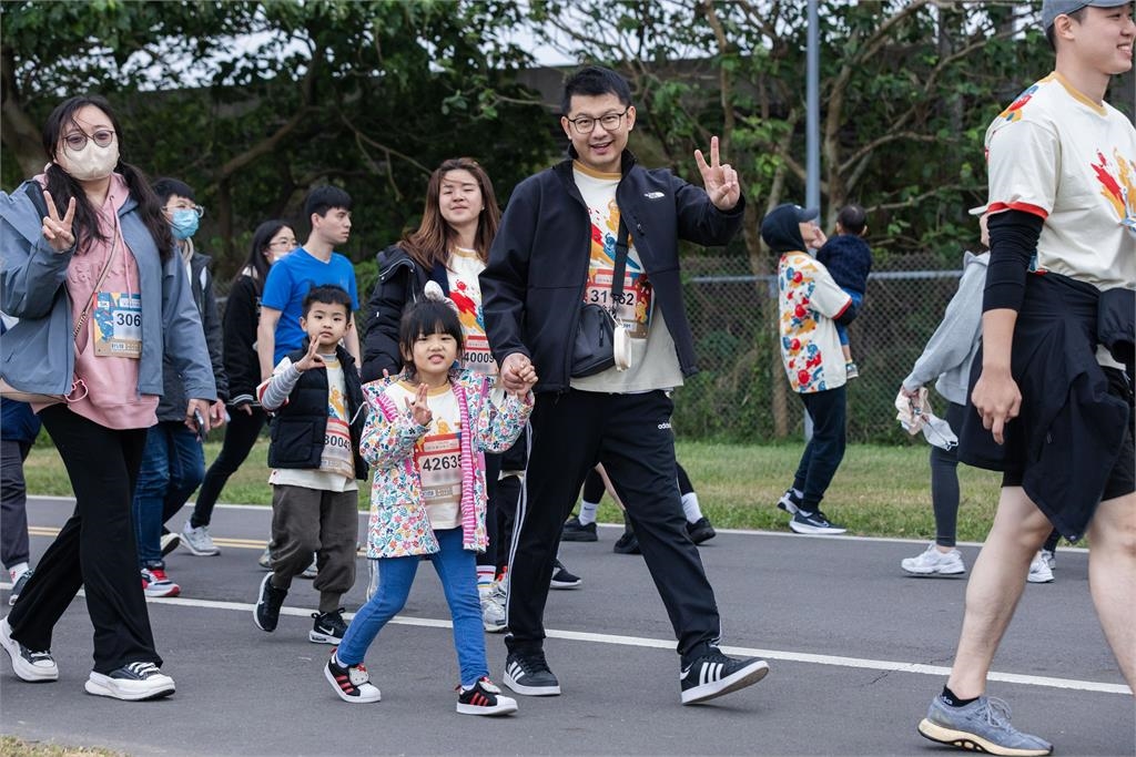 跑步／百萬YTR蔡阿嘎、二伯「hahababy路跑」年底麗寶登場　演唱會星光熠熠