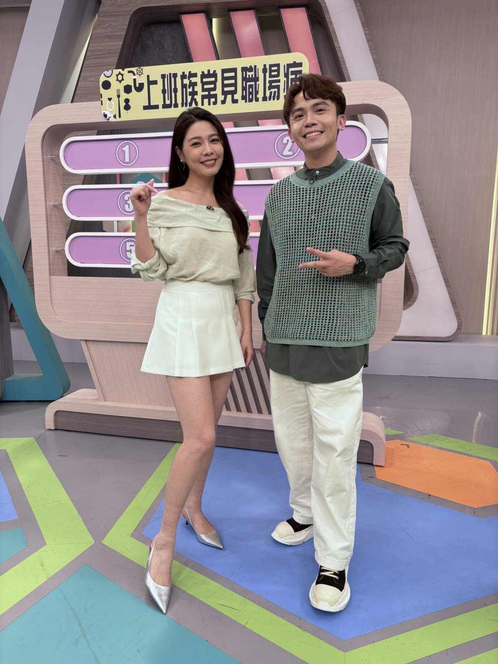 黃豪平《醫學大聯盟》認真說明高歌吶喊後導致胸痛 沒想到口誤眾人笑翻？