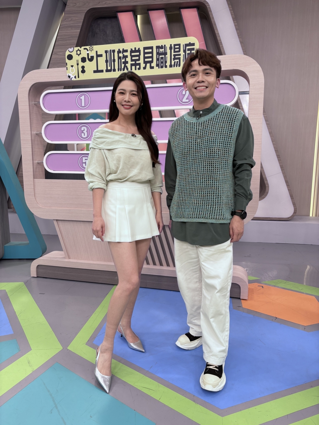 《醫學大聯盟》史丹利寫書壓力大久坐情緒暴走!GIGI驚呼:「你那個來喔?!」
