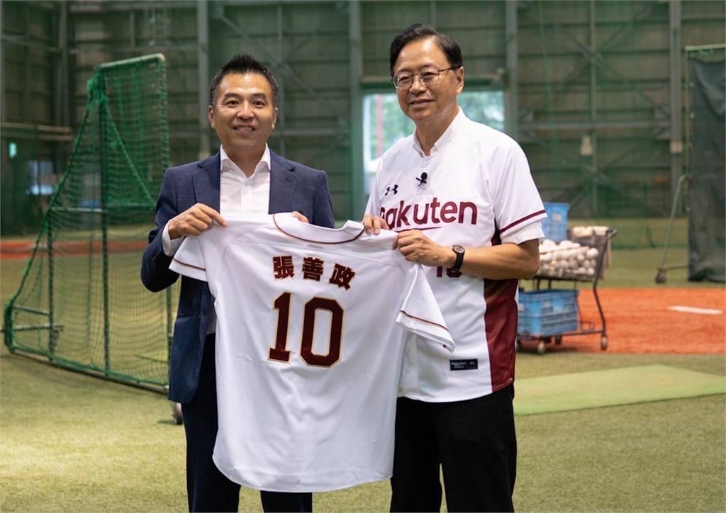 日本樂天金鷲主場開球揭序幕　桃園11月將舉辦臺日韓棒球交流賽！