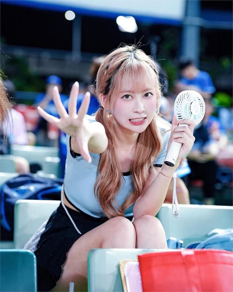 髮香來尬聊(圖影)/潔寶們獻出心臟吧!「富邦阿部瑪利亞」Jessy劫走你的心