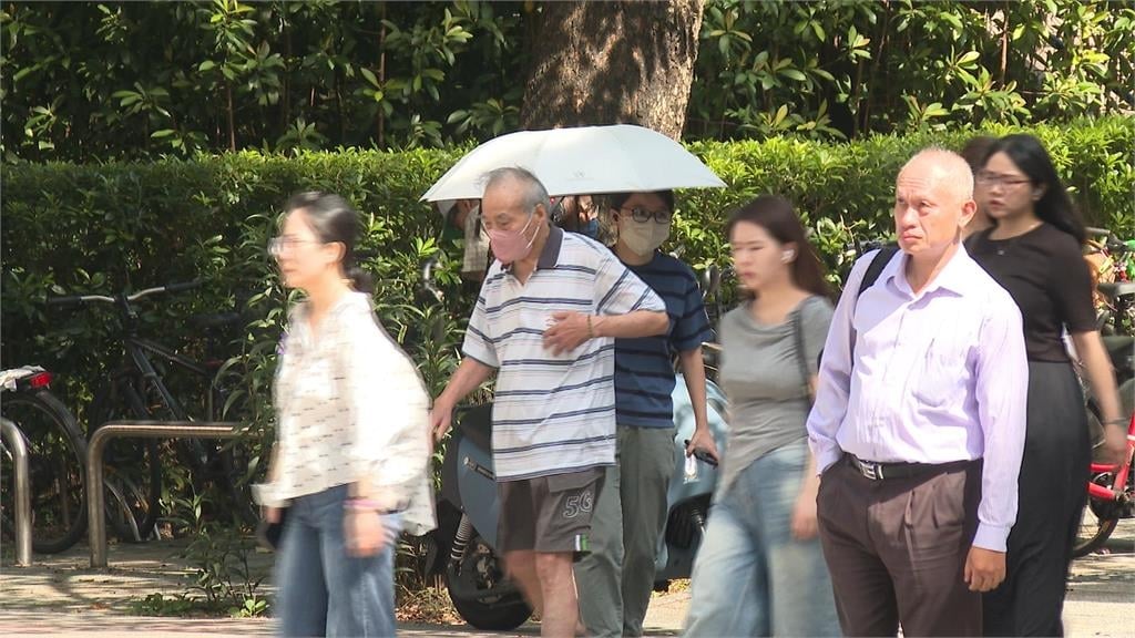 楊柳颱風會不會侵台?專家親揭「最新2路徑」點名這1天:非常關鍵