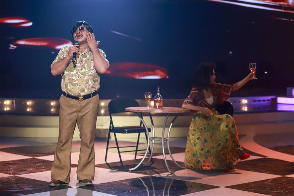 《超級冰冰Show》巴大雄因外表出眾出道！張秀卿要求郭忠祐要從內心深處喜歡她