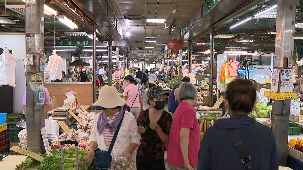 颱風襲台　菜比平常貴３－４成　北農啟動菜價平穩機制