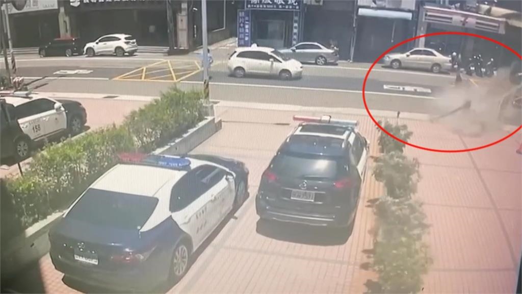 強風驚魂！桃園大樓玻璃墜落　女騎士險遭砸傷